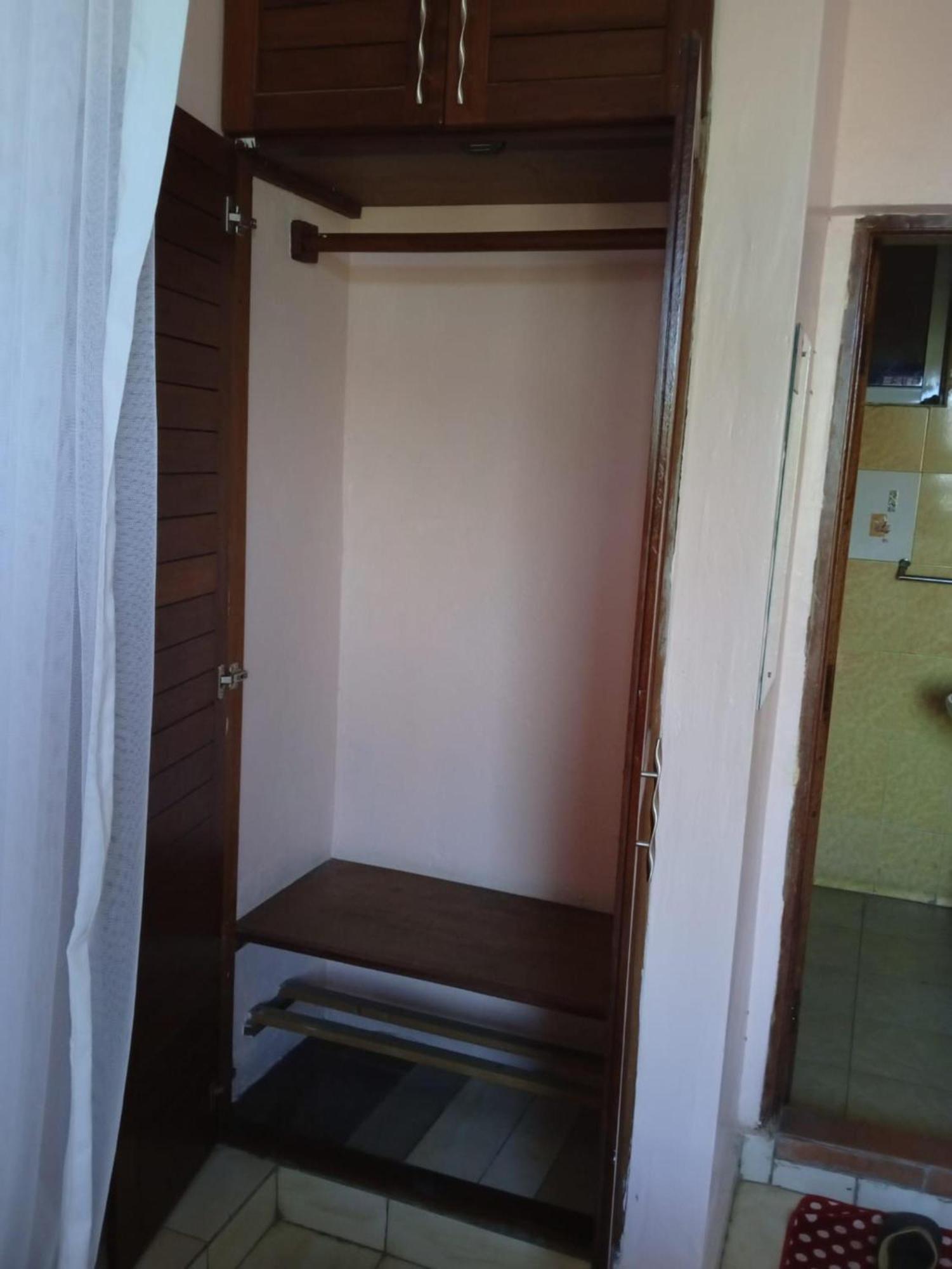 Checkpoint Inn Hotel, Mombasa Esterno foto